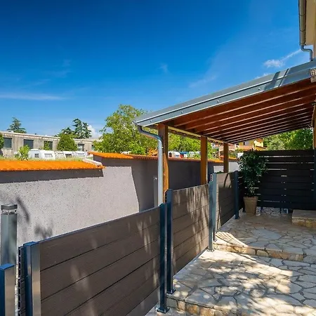 Villa Lara 1 Ližnjan